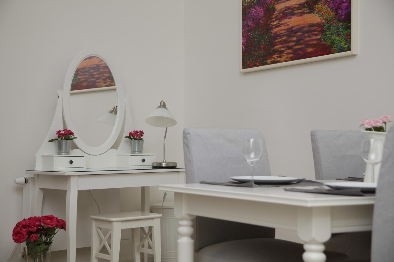 Luxury apartment Spálená Praga Esterno foto